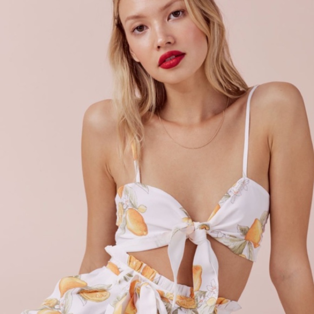 FLL limonada crop top